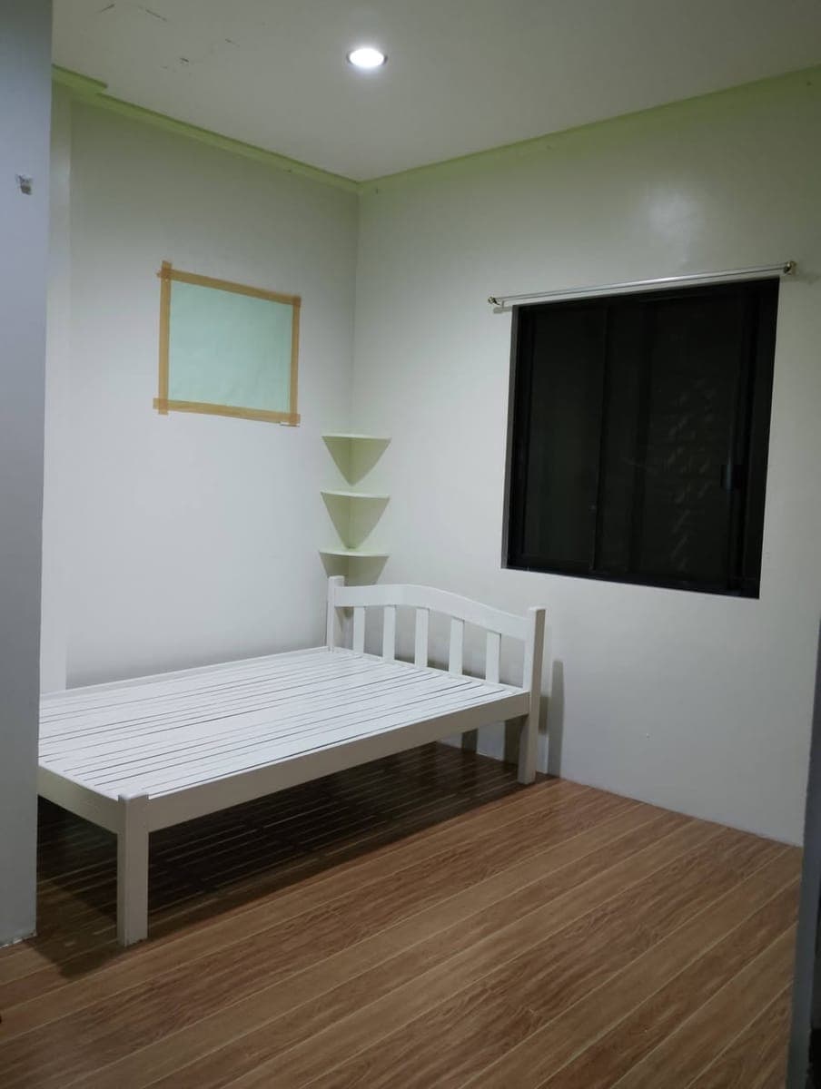 Room for rent 5,500 monthly,1 month deposit,1month advance.located at Shanghai urban village matina... - photo 1
