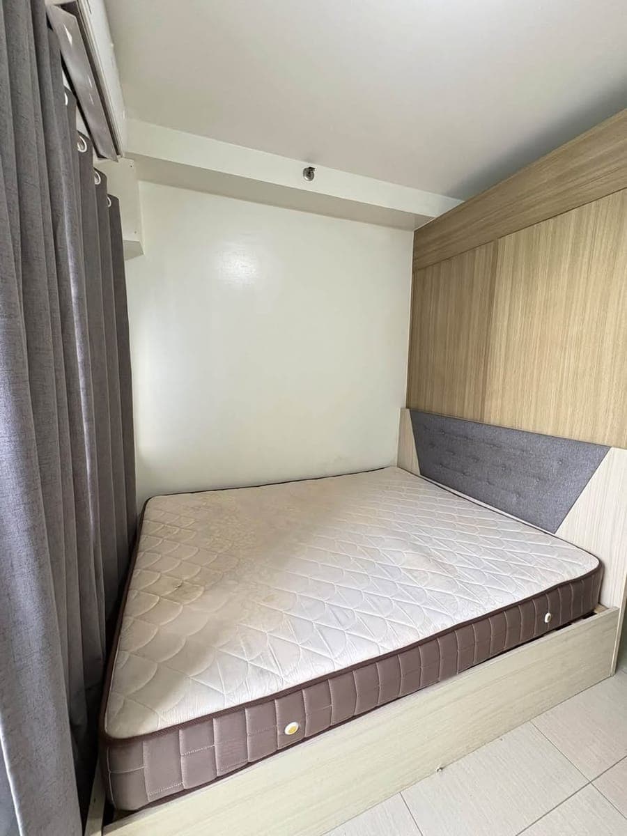 SHORE 2 RESIDENCES FOR RENT - Pasay City walking distance to Moa - photo 1