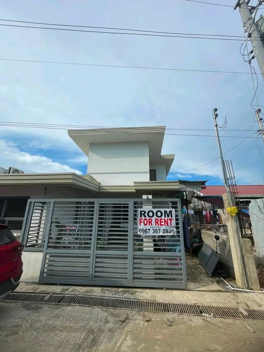Room for rent - photo 1