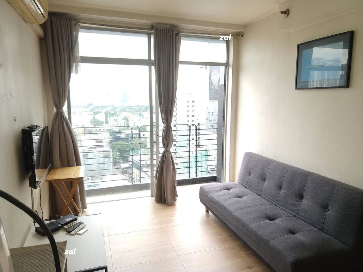 **FOR RENT/LEASE:** - photo 1
