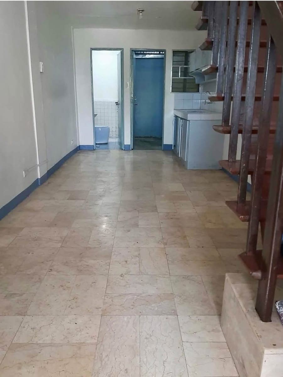 FOR RENT: 2-BEDROOM DUPLEX (UNIT A) FOR RENT – ANDREW STREET, BETTER LIVING SUBDIVISION, PARAÑAQUE CITY - photo 1