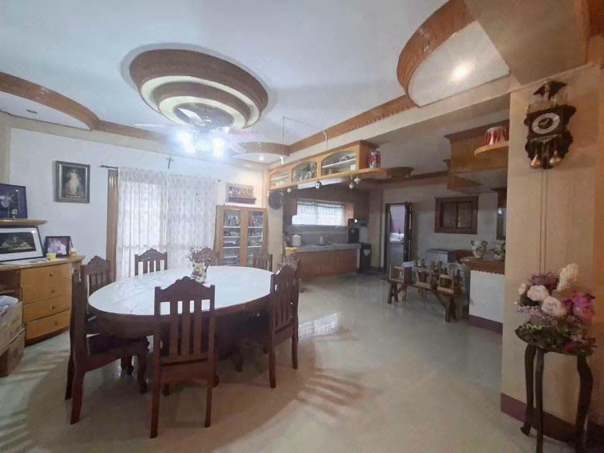 •237sqm / 4BR HOUSE FOR SALE/FOR RENT• - photo 1