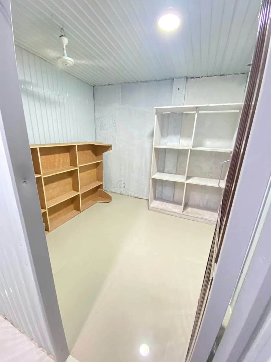Room for Rent - photo 1