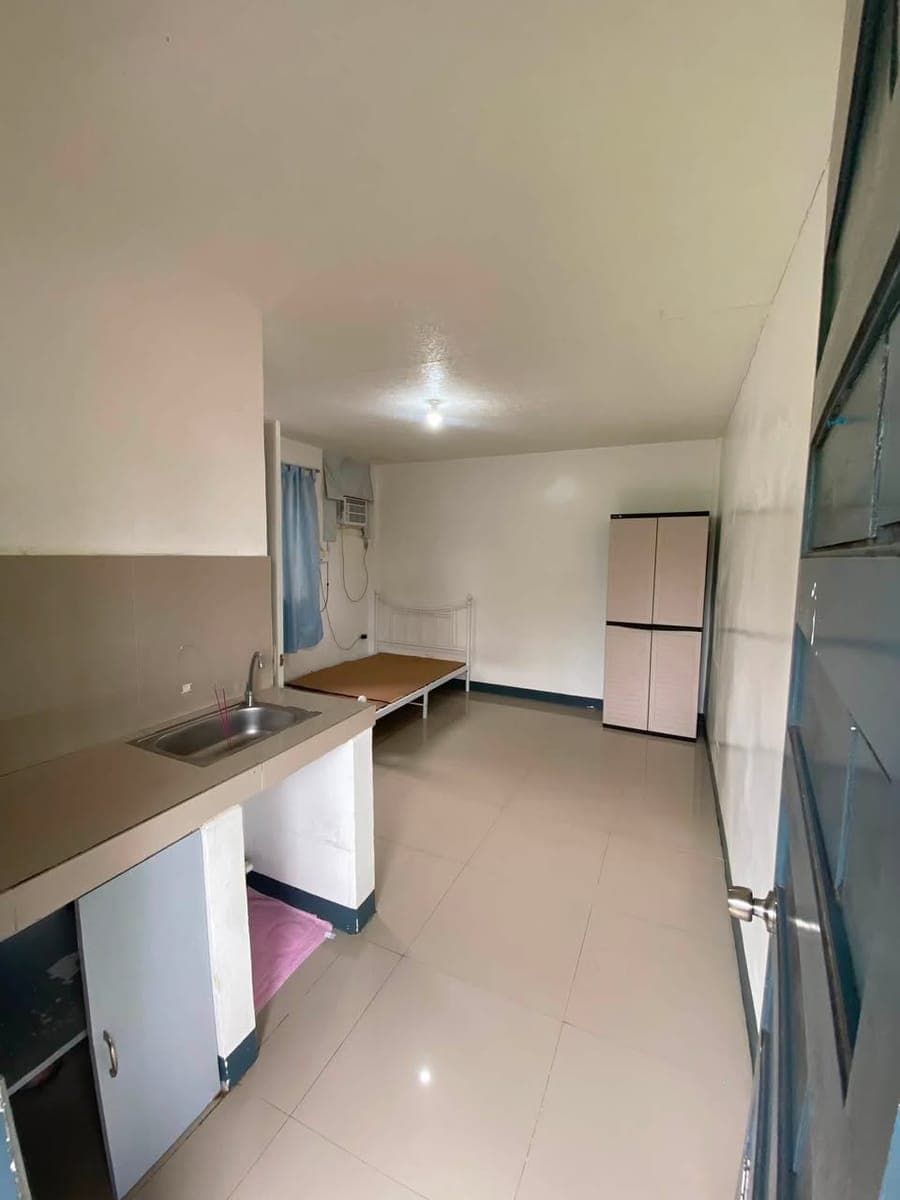 For Rent ( Studio Type ) - 1 unit available left - photo 1