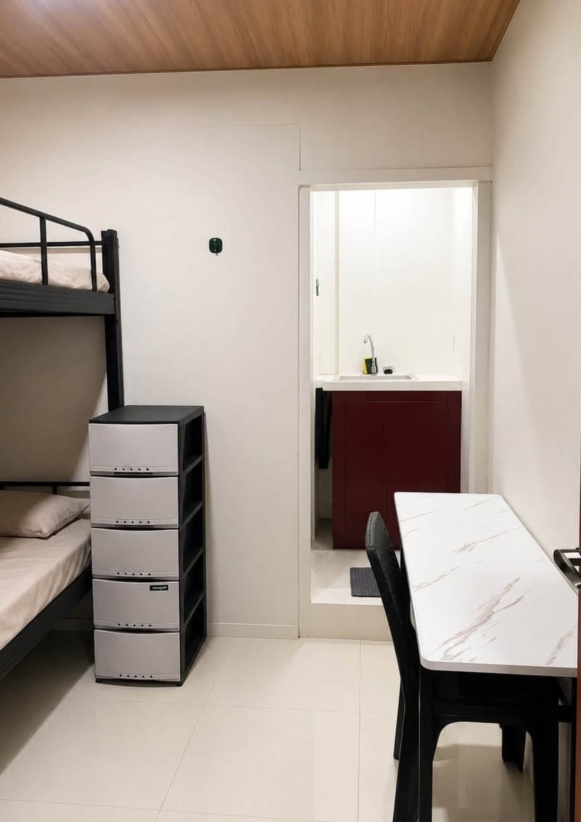 STUDIO TYPE ROOM FOR RENT - photo 1