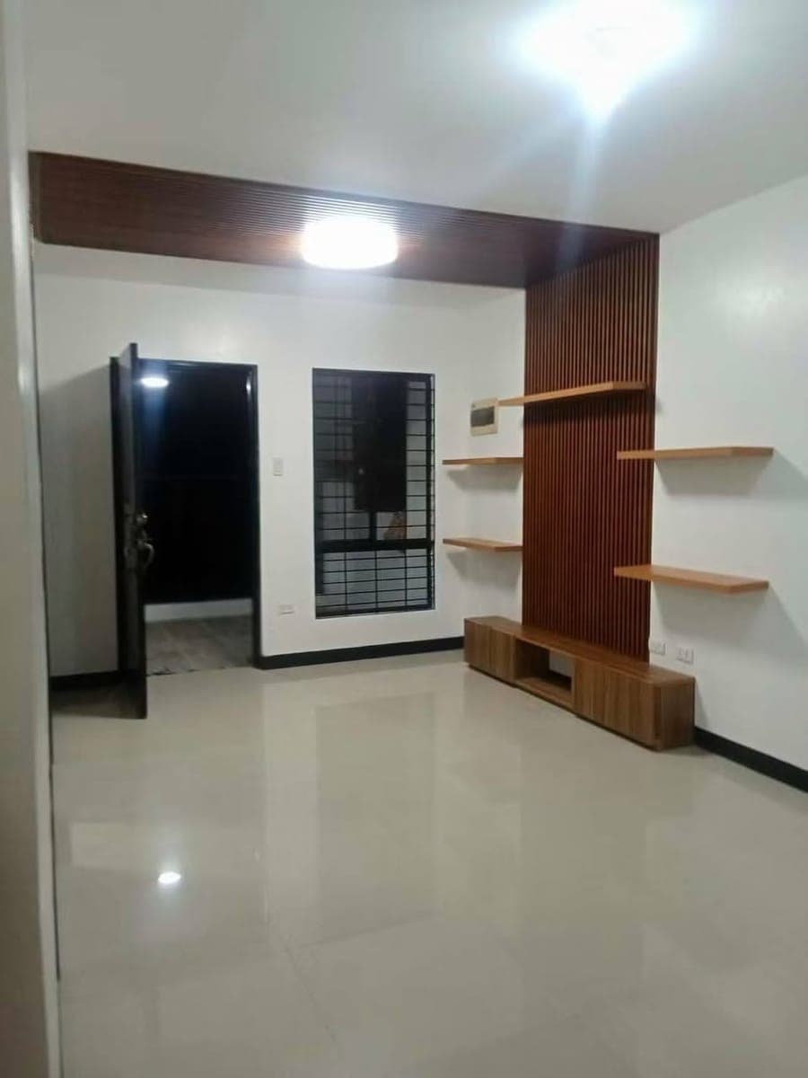 π BRAND-NEW HOUSE FOR RENT π - photo 1