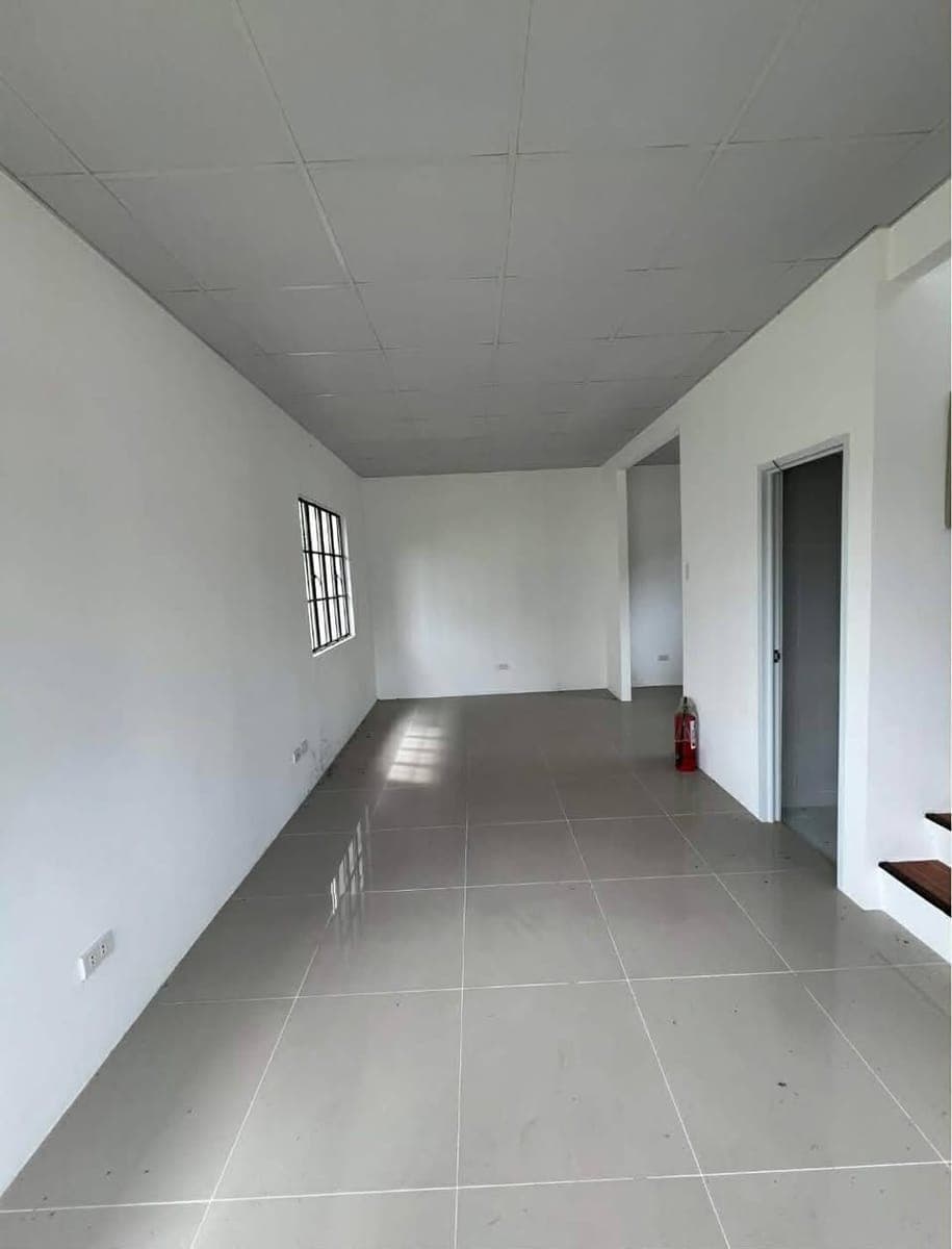 π‘ 2-STOREY CORNER HOUSE FOR RENT β β±30K/MONTH - photo 1