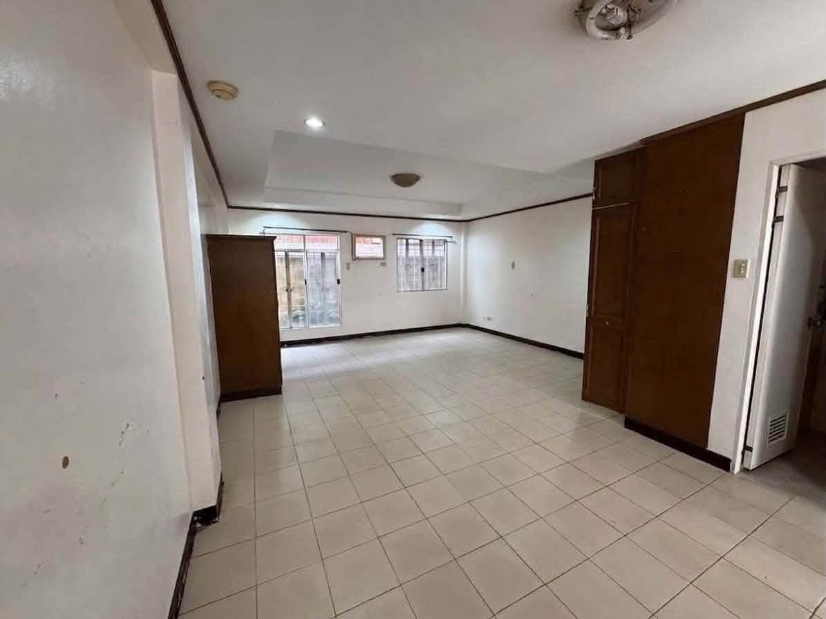 Direct Listing‼️ - photo 1
