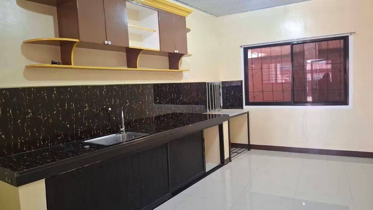 🏠FOR RENT: HOUSE IN MATINA DAVAO CITY - photo 1