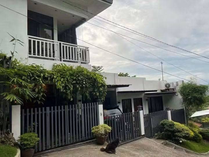 OVERLOOKING 2 STOREY. HOUSE FOR RENT - photo 1
