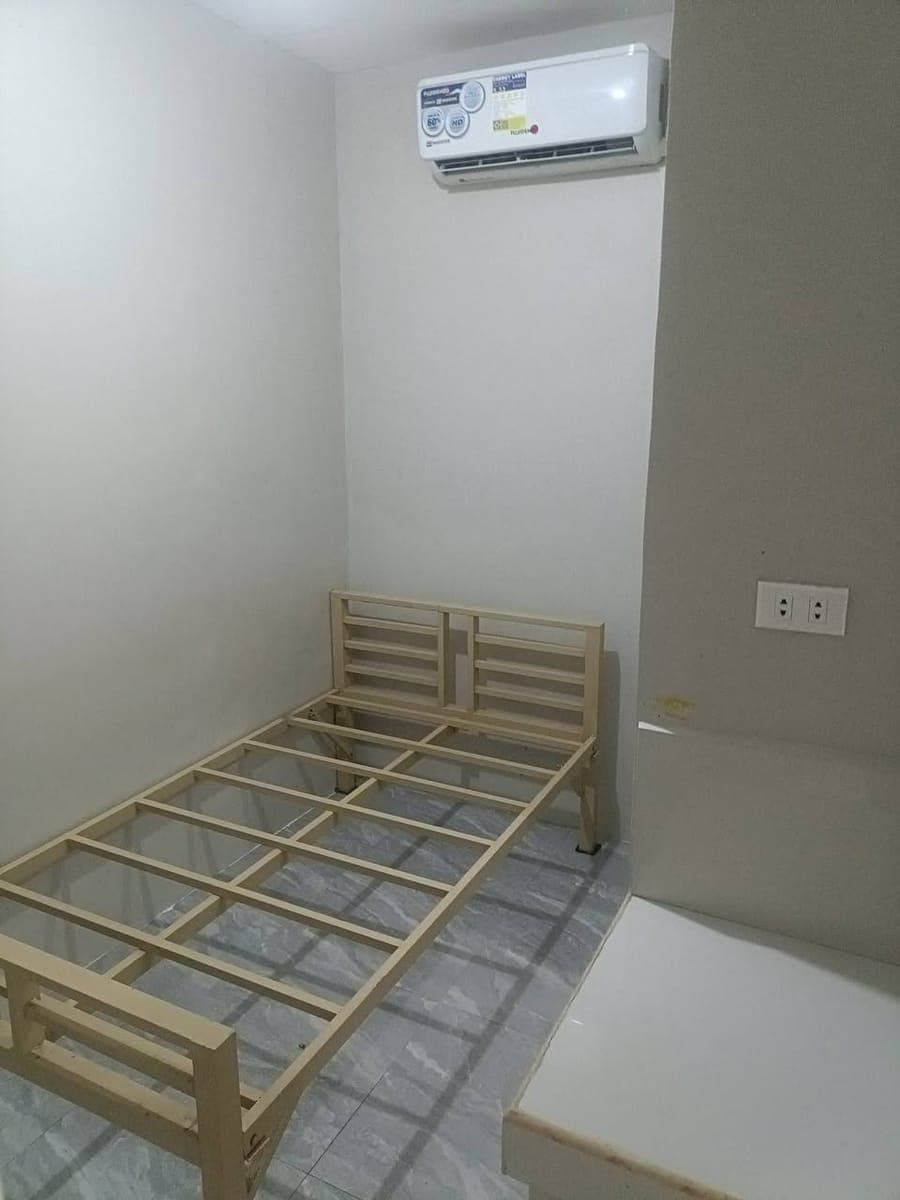 Available room - photo 1