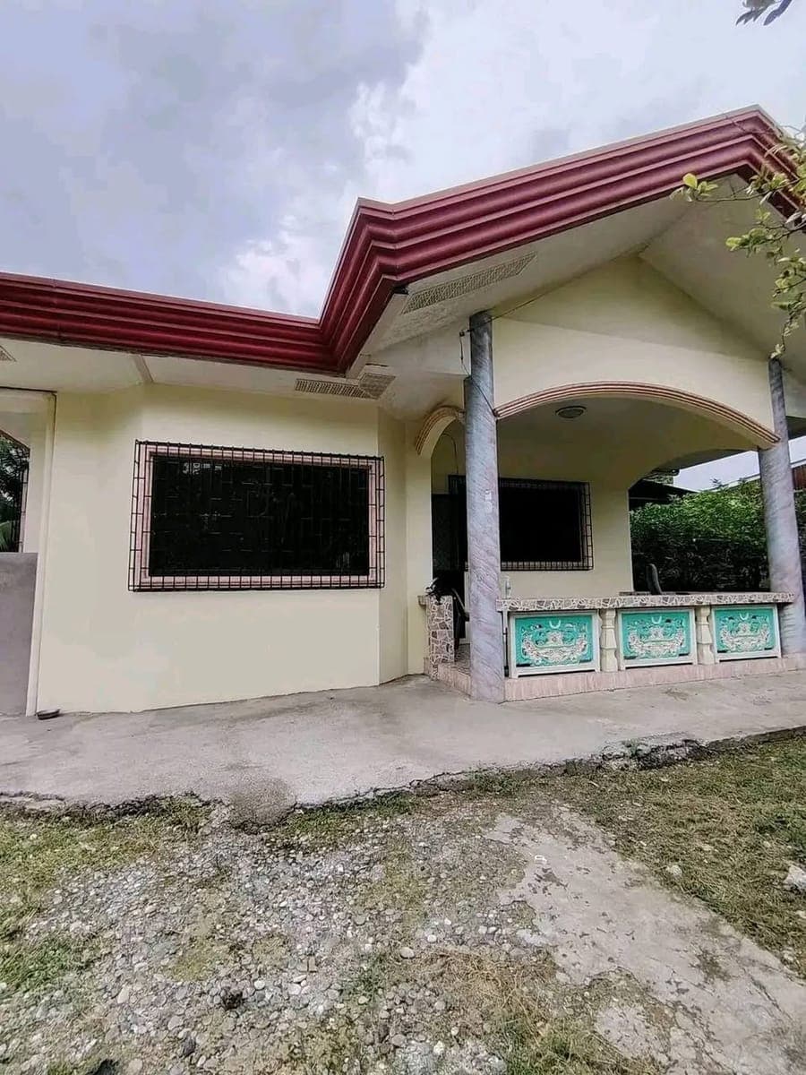🏡 BALITE DRIVE BUHANGIN BUNGALOW HOUSE FOR RENT‼️ SEMI-FURNISHED/45K MONTHLY 🤩 - photo 1