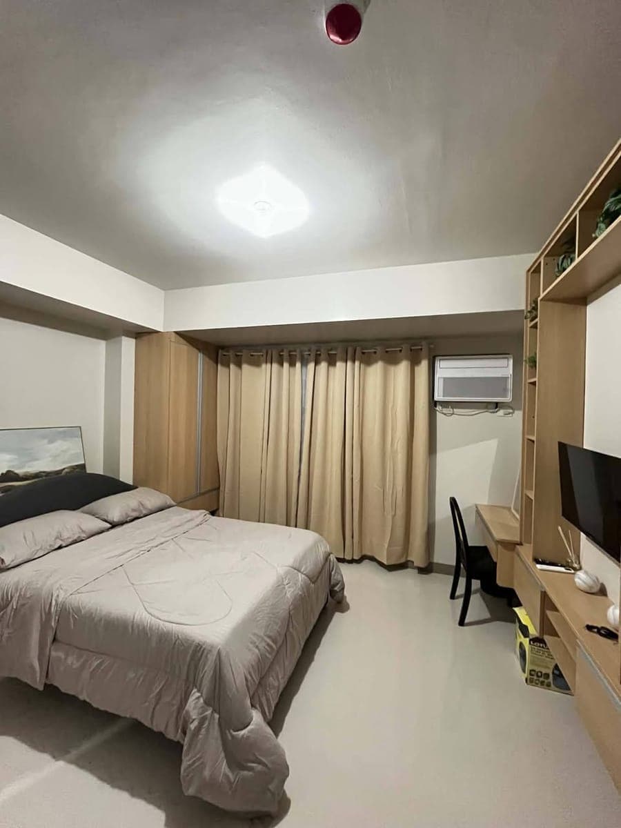 ONE LAKESHORE DAVAO β FOR RENT 23K MONTHLY LONG-TERM INCLUDING WIFI. - photo 1