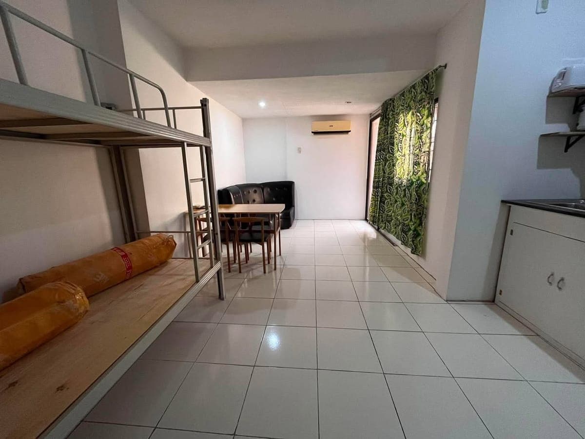 **STUDIO APARTMENT FOR RENT** - photo 1