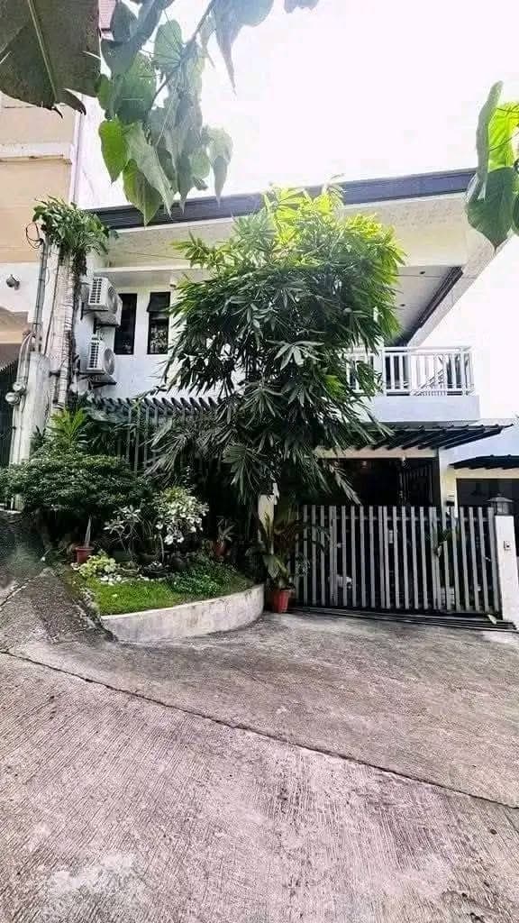🏡 GSIS MATINA OVERLOOKING 2 -TOREY HOUSE FOR RENT‼️ SEMI-FURNISHED/45K MONTHLY 🤩 - photo 1