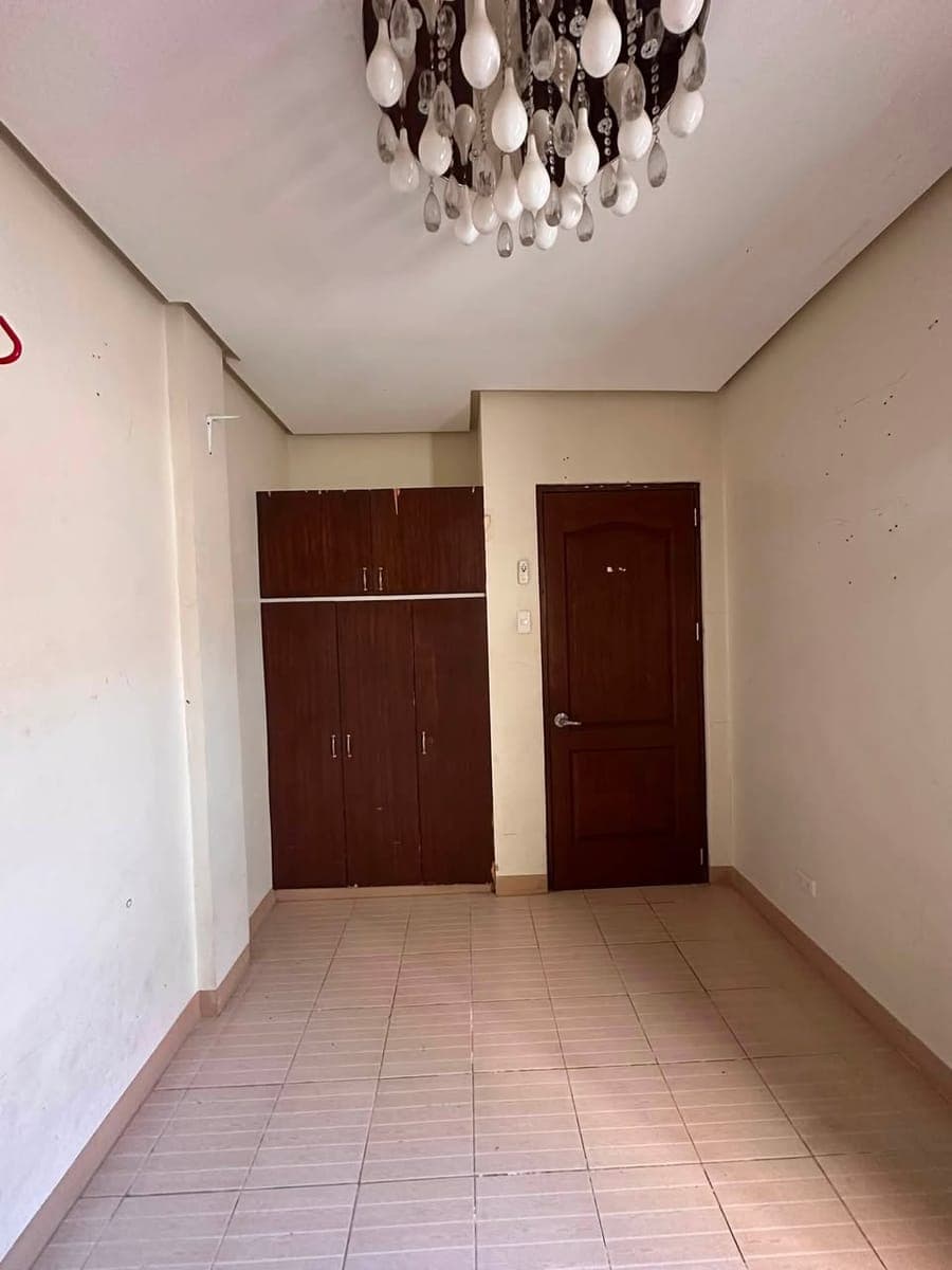 !! ROOM FOR RENT - FOR LADIES !! - photo 1