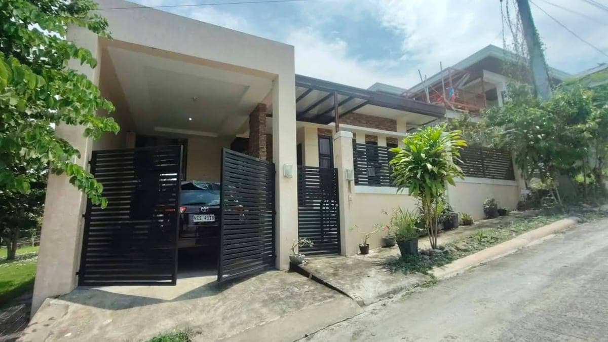BUNGALOW HOUSE FOR RENT - photo 1