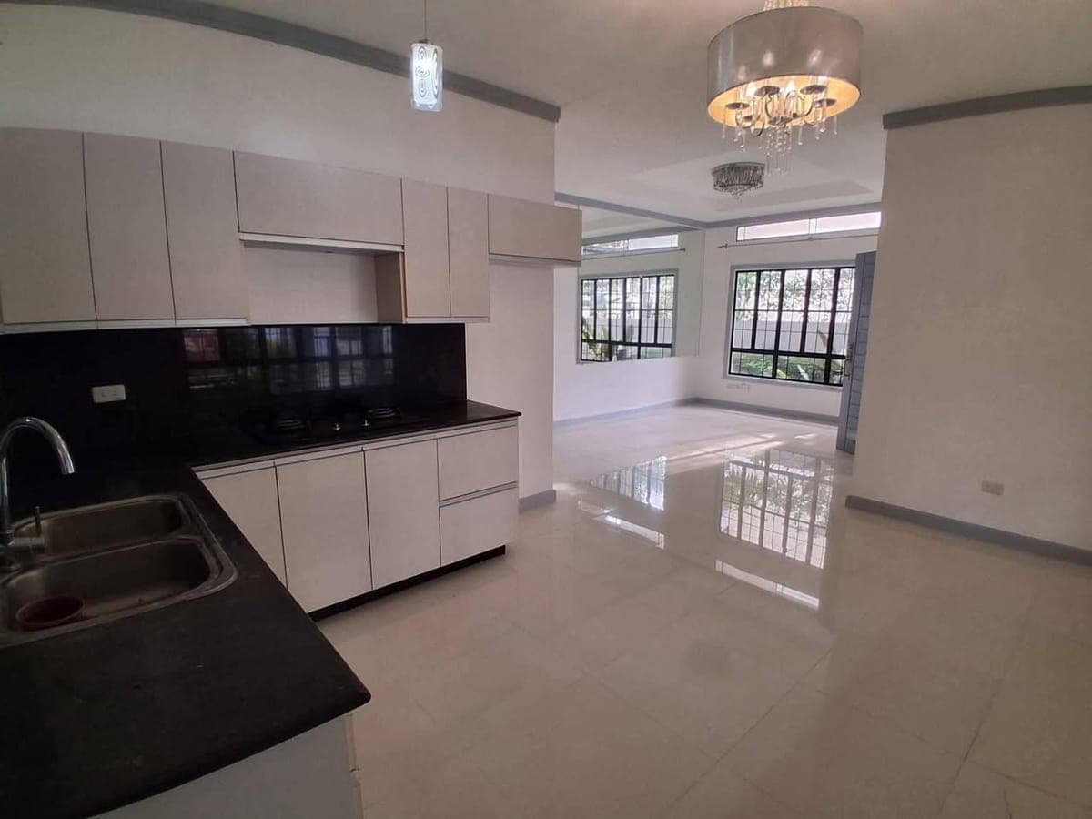 HOUSE FOR RENT ‼️ - photo 1