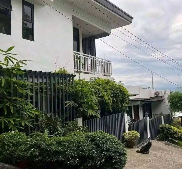 OVERLOOKING 2 STOREY. HOUSE FOR RENT - photo 1