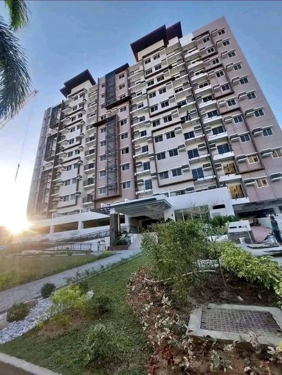 🏙️MATINA ENCLAVES1 BEDROOM CONDO FOR RENT ‼️ SEMI -FURNISHED/25K MONTHLY 🥰 - photo 1