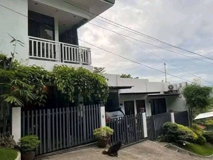 OVERLOOKING 2 STOREY. HOUSE FOR RENT - photo 1