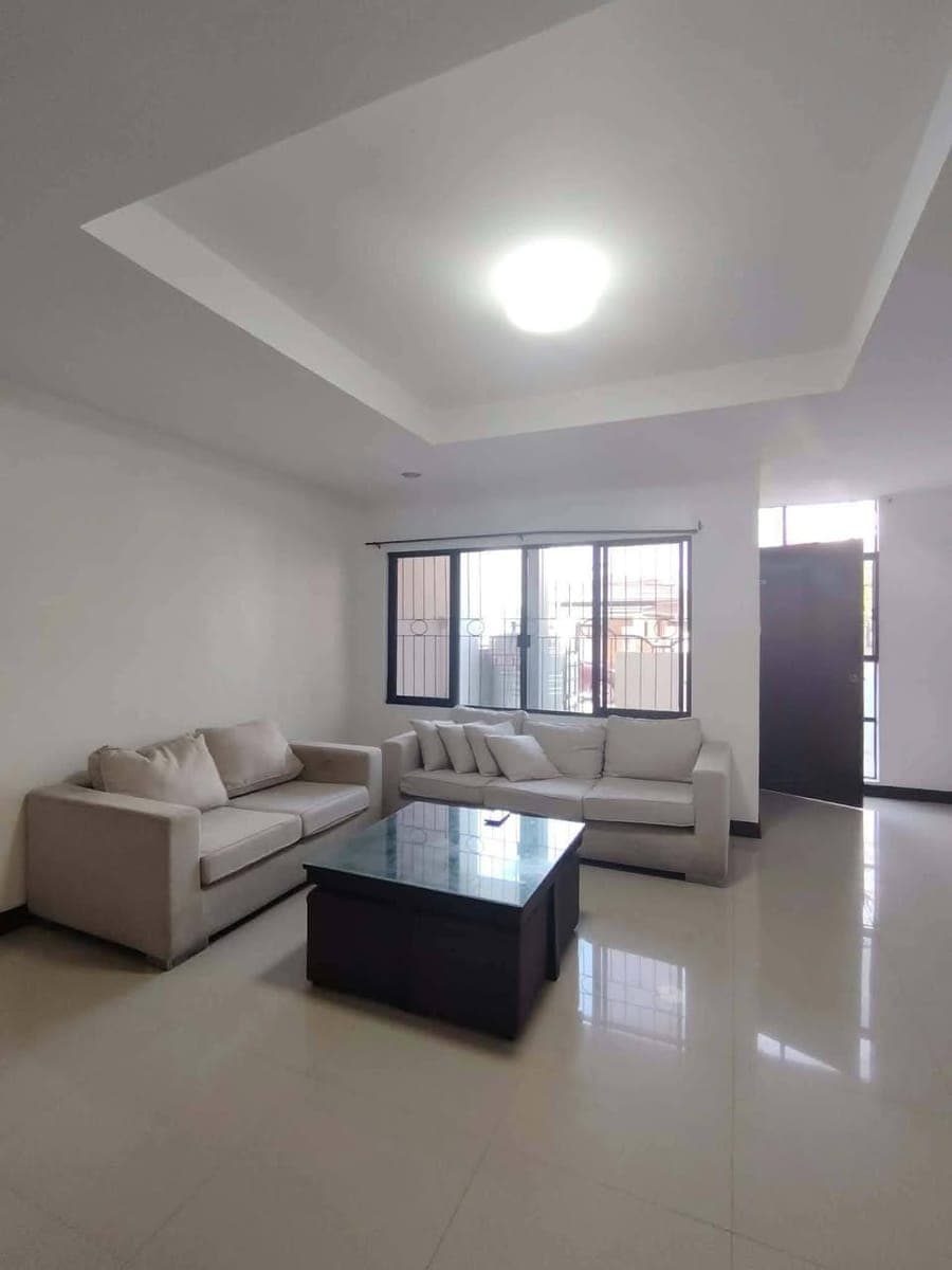 🏡 35K ONLY‼️3BR HOUSE FOR RENT | BELISARIO LANANG‼️ - photo 1