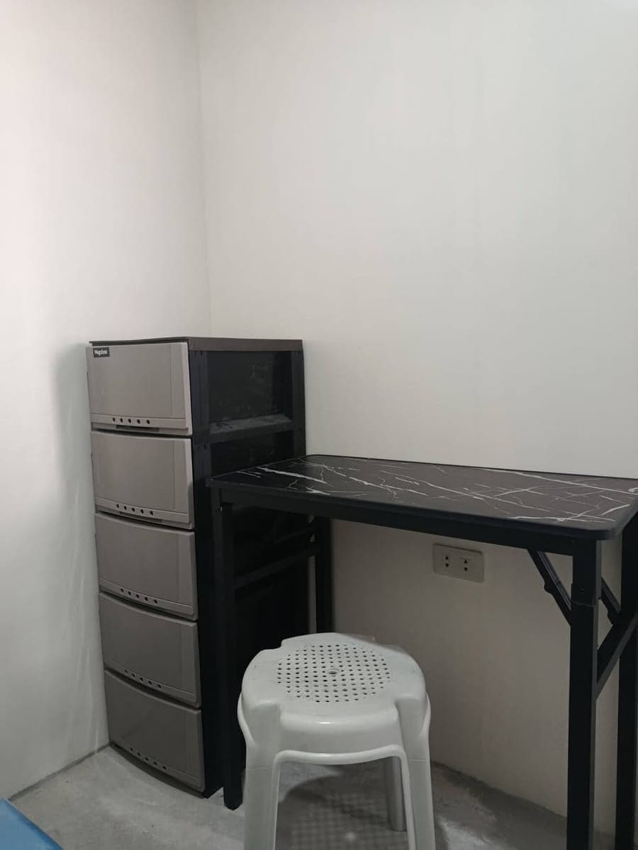 Newly built room FOR RENT: - photo 1