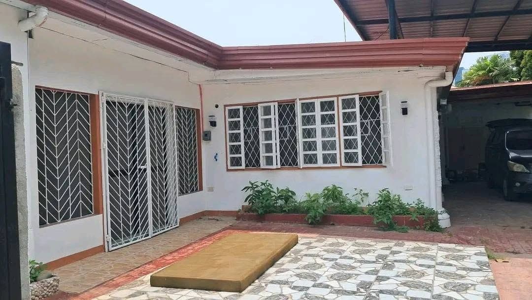 🏡✨ LADISLAWA BUHANGIN HOUSE FOR RENT‼️‼️ SEMI -FURNISHED/ 65K MONTHLY 🥰 - photo 1