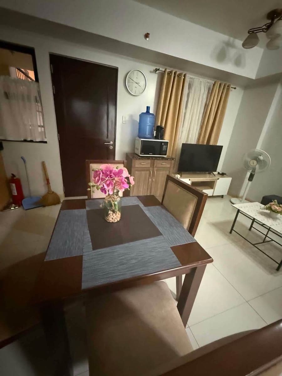 For Rent: 2-Bedroom Condominium - photo 1