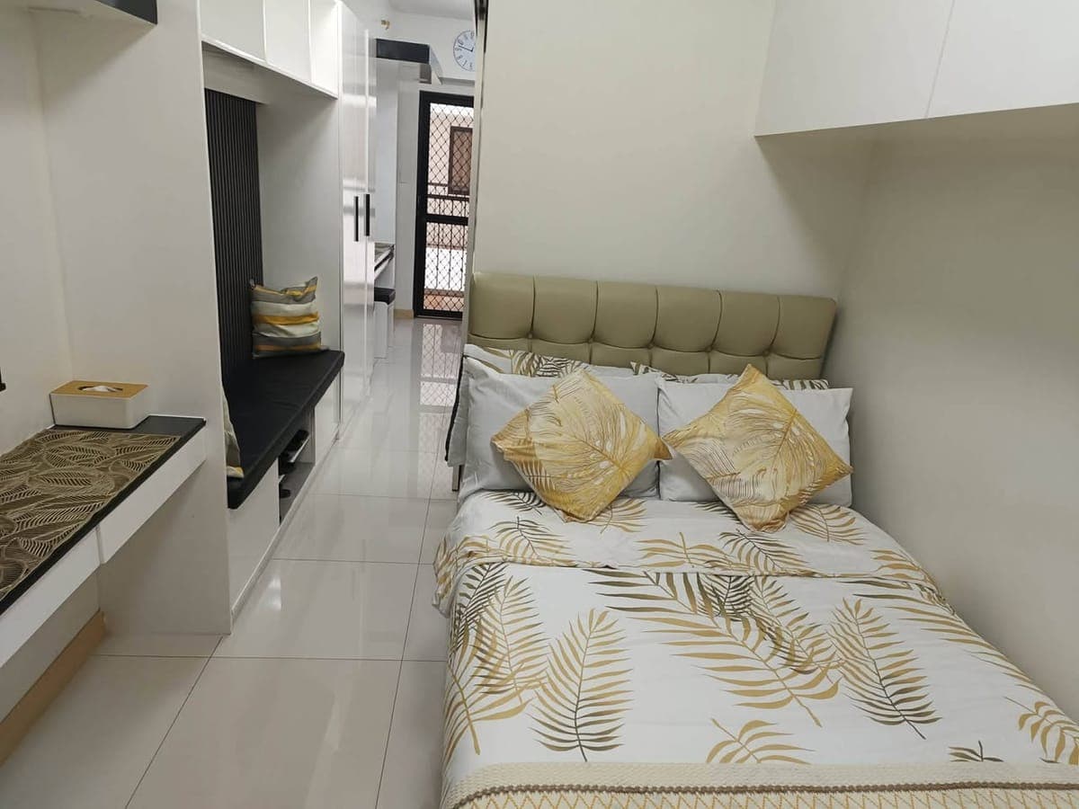 CAMELLA NORTH POINT STUDIO 25K INCLUDING WIFI NEGOTIABLE!! - photo 1