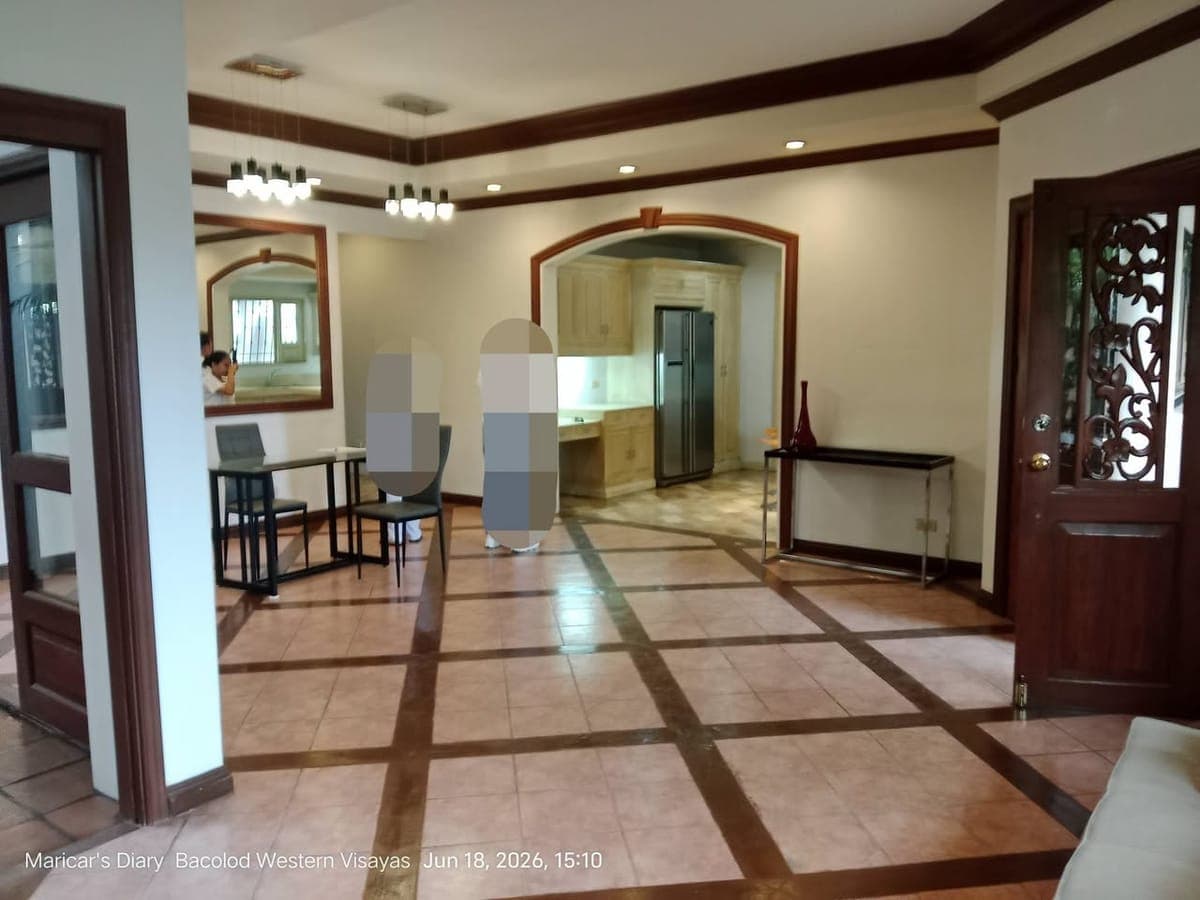 HOUSE FOR RENT - photo 1